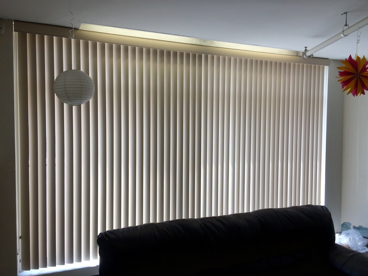 2-in-1 vertical-blinds-02